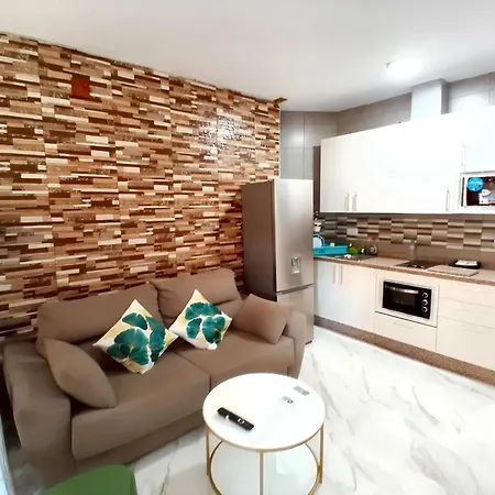 Comfortable In With Shared Pool - 40 Sqm *